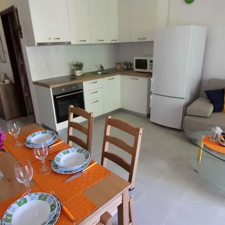 In - Insel Krk 34805 شقة *